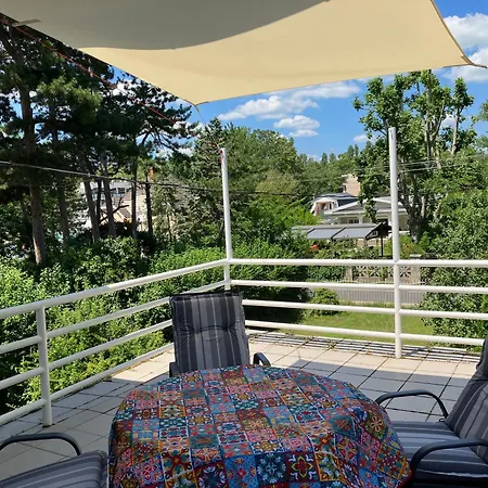 Honvéd N3. Apartman *